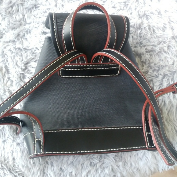 Vintage Tommy Hilfiger Mini Backpack - Picture 2 of 8